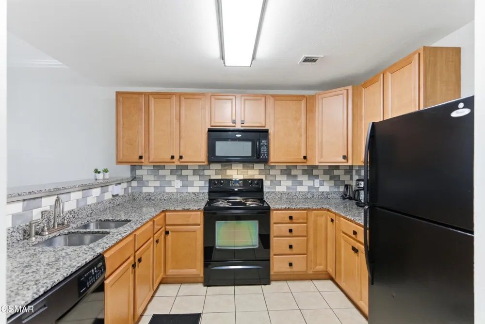 124 Plaza Drive #1104 Pigeon Forge, TN 37863
