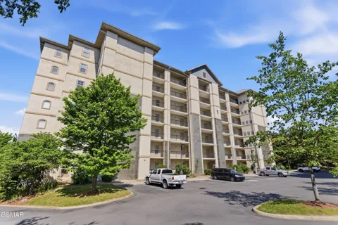 124 Plaza Drive #1104