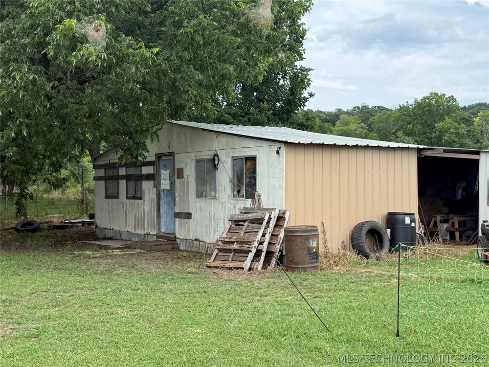 2202 John Dahl Avenue Pawhuska, OK 74056