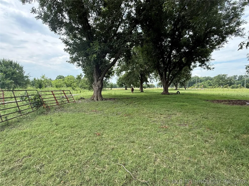 2202 John Dahl Avenue Pawhuska, OK 74056