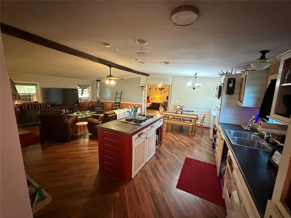 2202 John Dahl Avenue Pawhuska, OK 74056