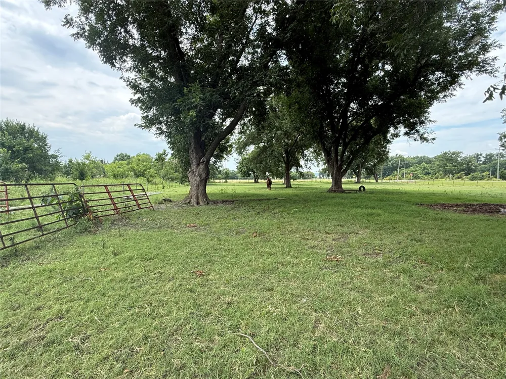 2202 John Dahl Avenue Pawhuska, OK 74056