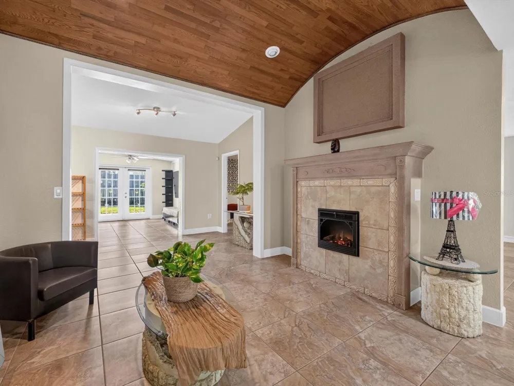 2704 MUSCATELLO STREET Orlando, FL 32837