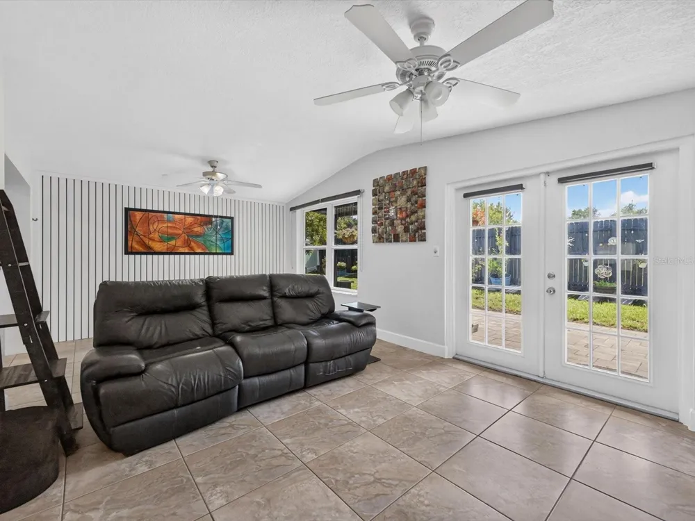 2704 MUSCATELLO STREET Orlando, FL 32837