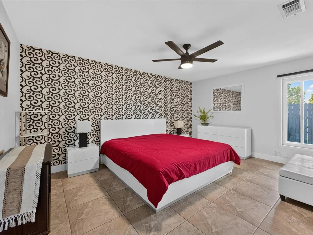 2704 MUSCATELLO STREET Orlando, FL 32837