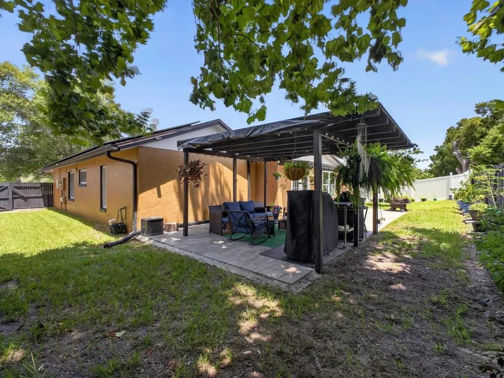 2704 MUSCATELLO STREET Orlando, FL 32837