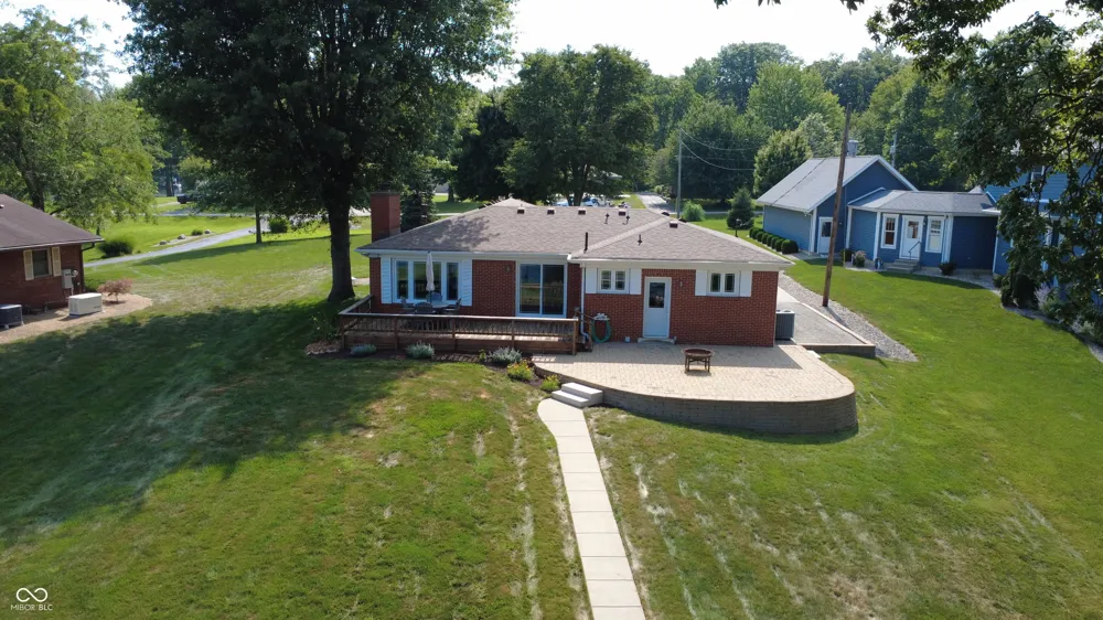 205 W Oneida Trail Greensburg, IN 47240