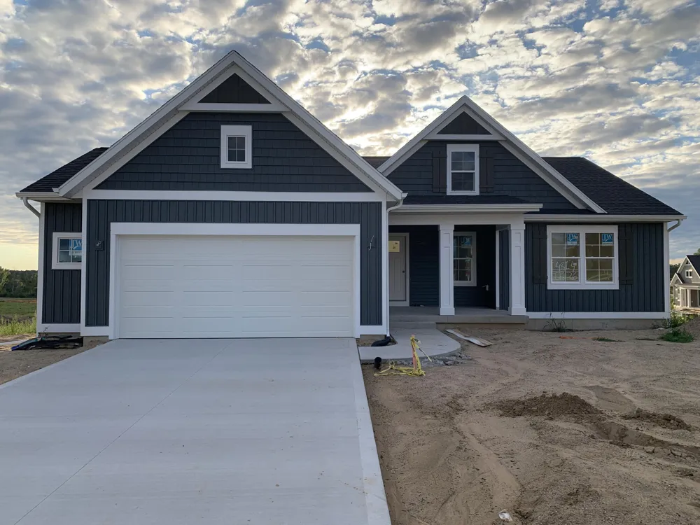 4814 Bethpage Drive NW Comstock Park, MI 49321