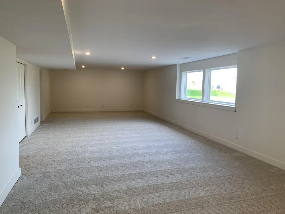 6554 Ravine Point Drive NE Rockford, MI 49341