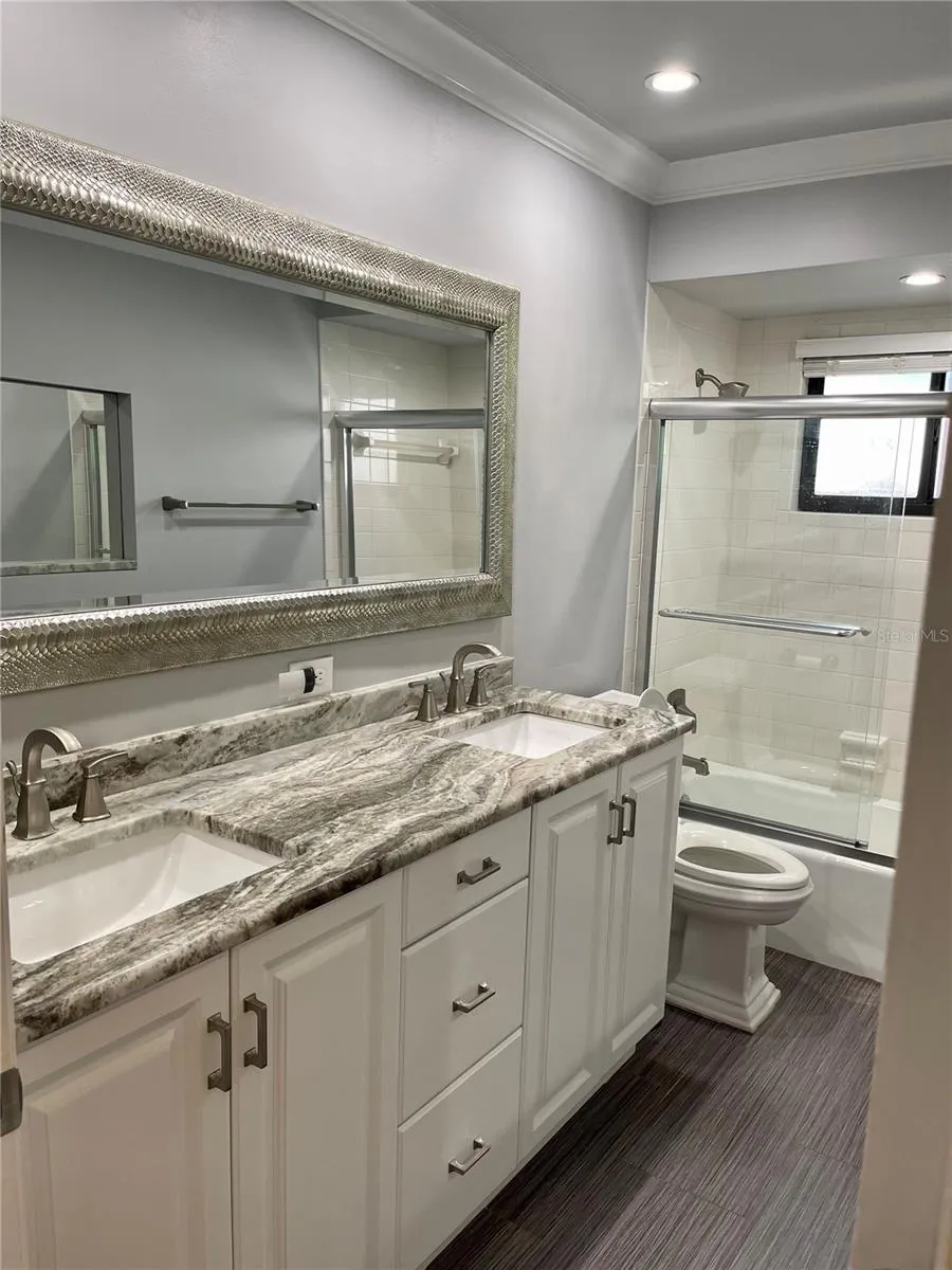 4848 HAWKSHEAD PARK Sarasota, FL 34241