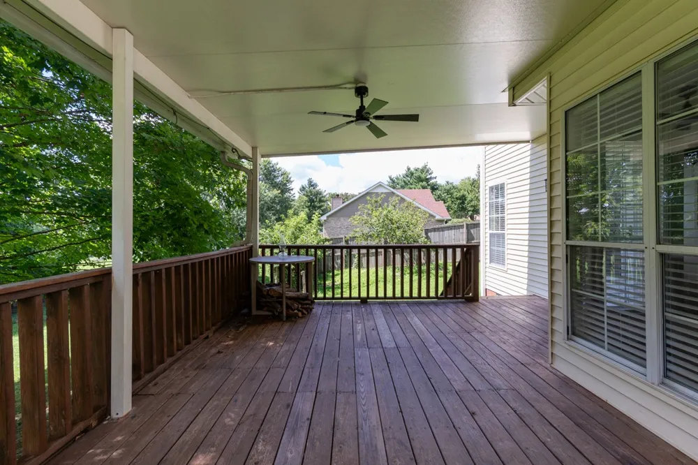 1214 Hollis Terrace Cottontown, TN 37048