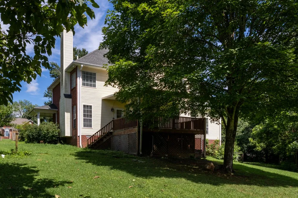 1214 Hollis Terrace Cottontown, TN 37048