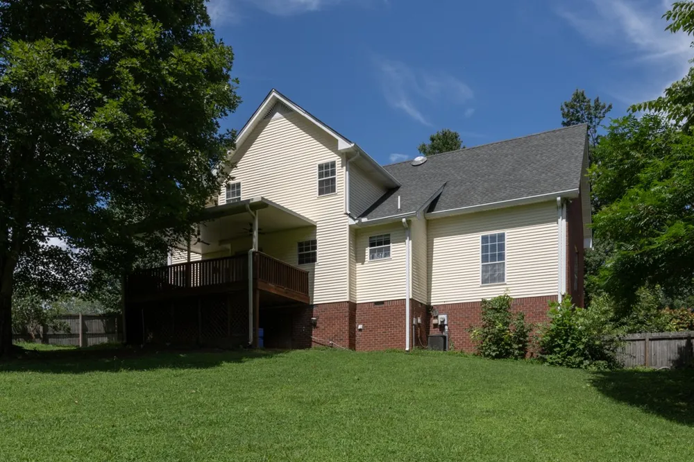 1214 Hollis Terrace Cottontown, TN 37048