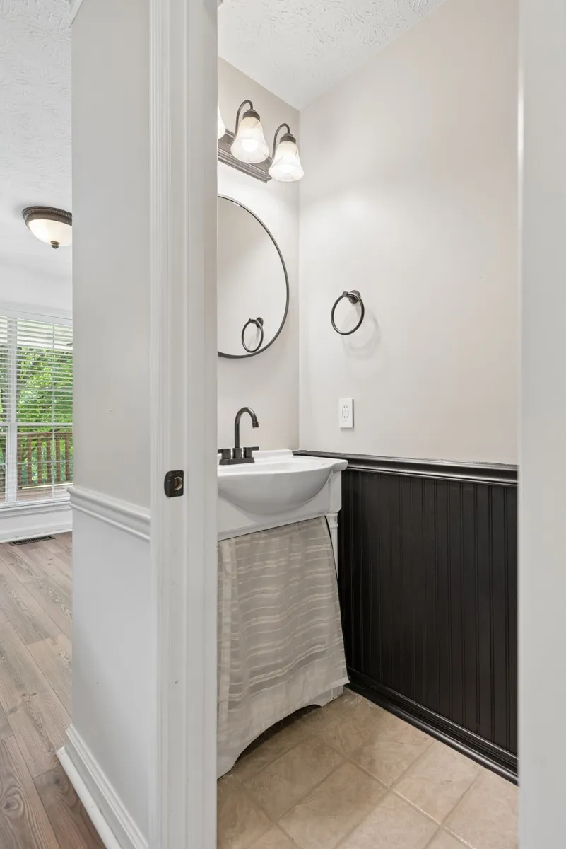 1214 Hollis Terrace Cottontown, TN 37048