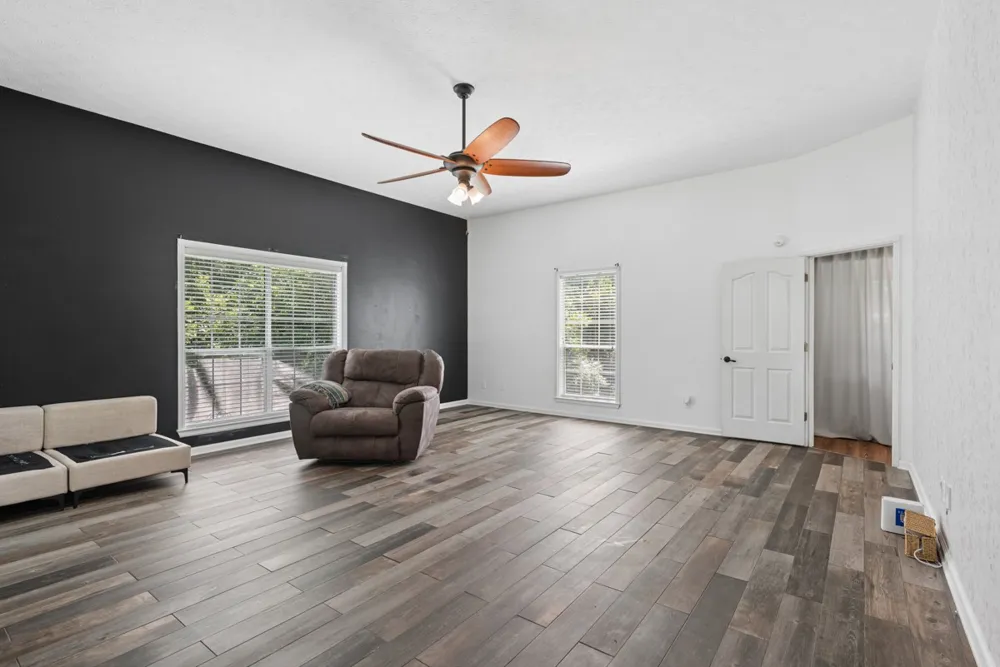 1214 Hollis Terrace Cottontown, TN 37048