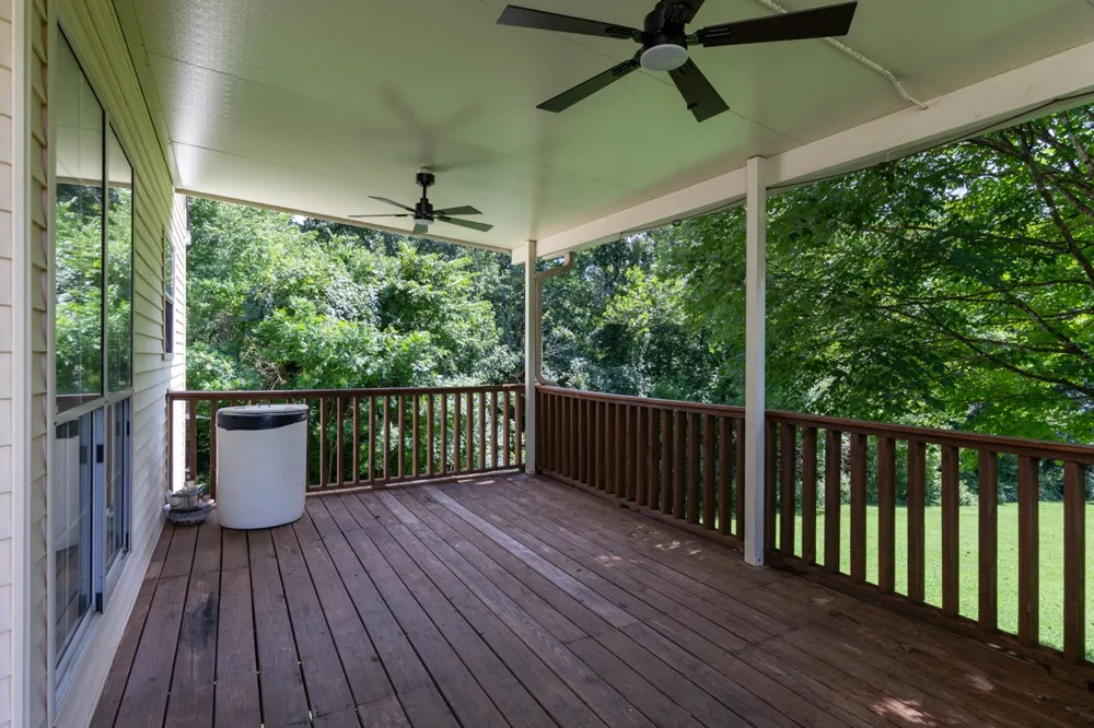 1214 Hollis Terrace Cottontown, TN 37048
