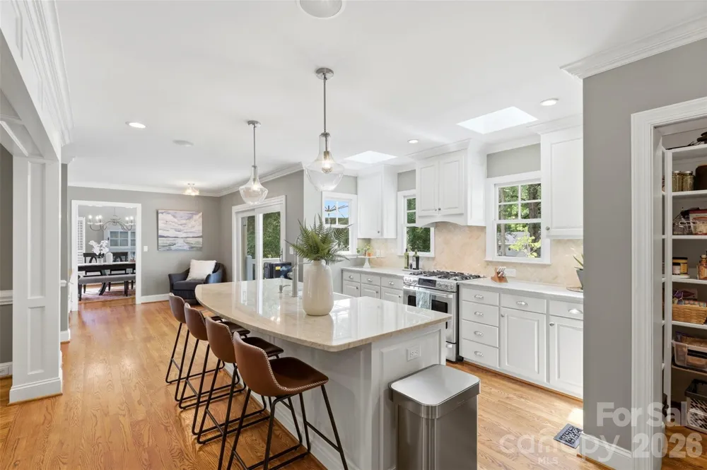 170 S Kimberly Road Davidson, NC 28036