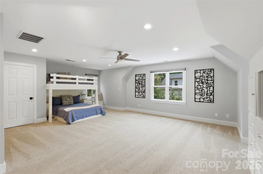 170 S Kimberly Road Davidson, NC 28036