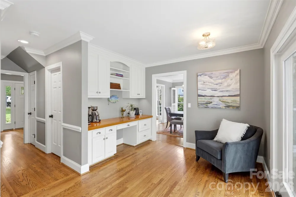 170 S Kimberly Road Davidson, NC 28036