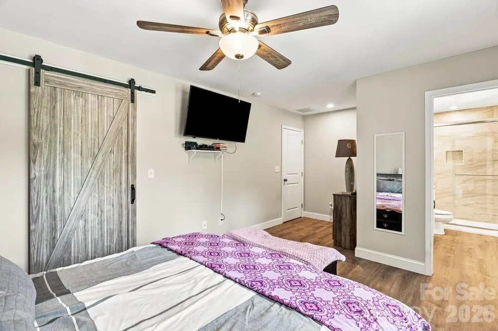 98 Dryid Hill Road Swannanoa, NC 28778