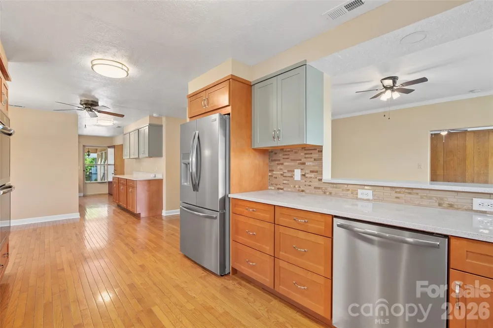 142 Country Club Drive Waynesville, NC 28786