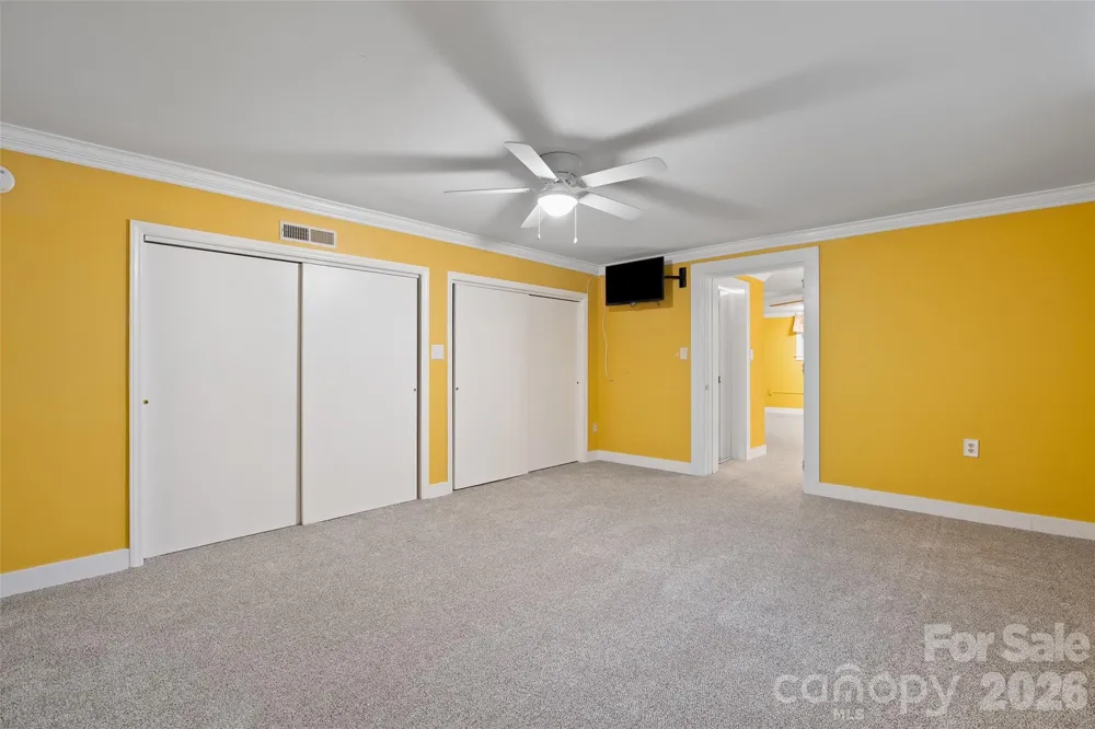 142 Country Club Drive Waynesville, NC 28786