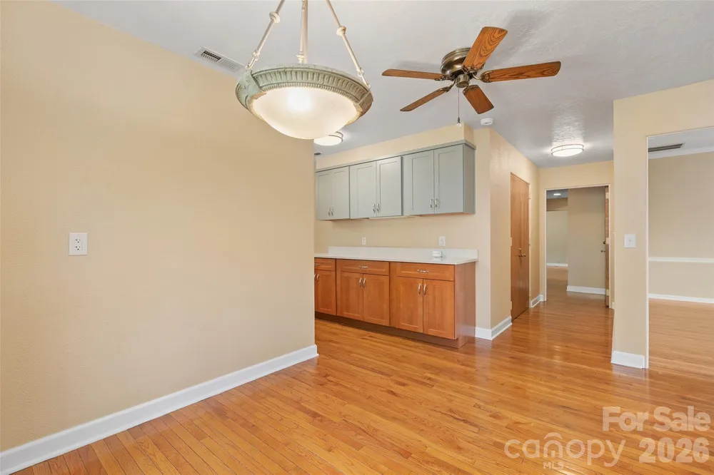 142 Country Club Drive Waynesville, NC 28786