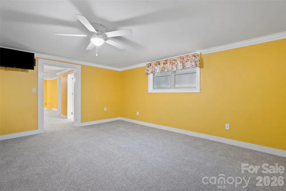142 Country Club Drive Waynesville, NC 28786