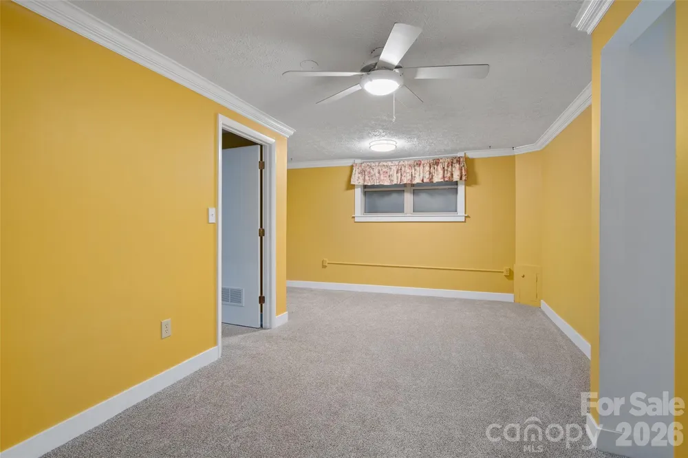 142 Country Club Drive Waynesville, NC 28786