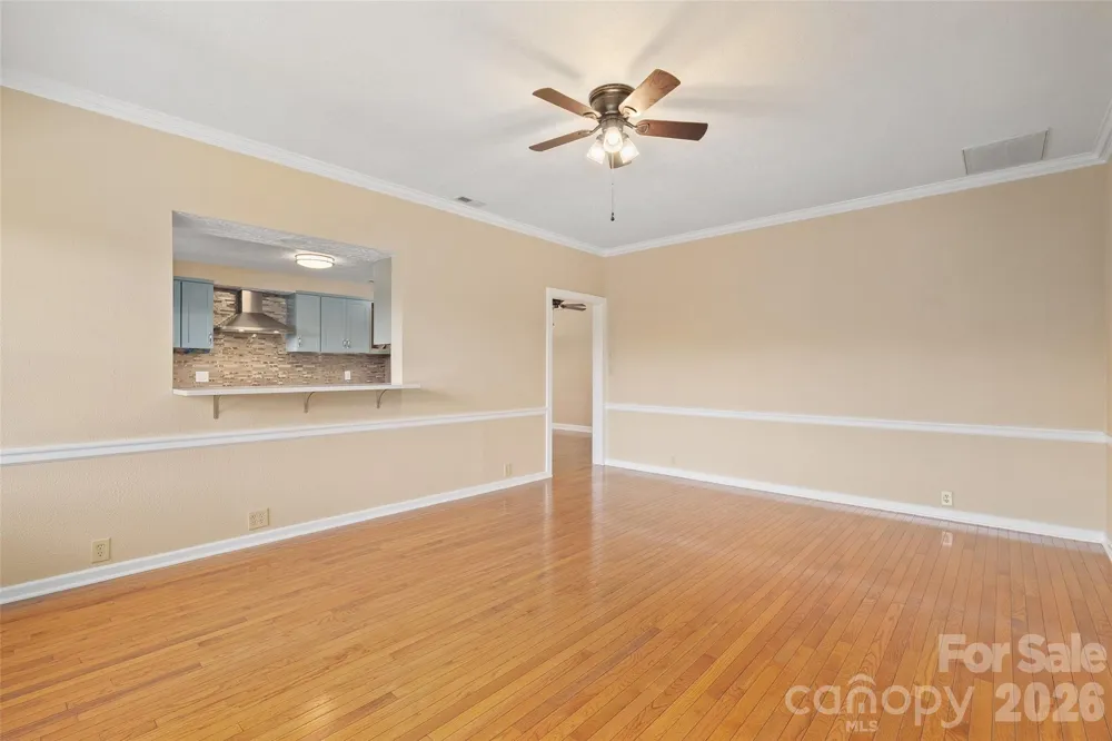 142 Country Club Drive Waynesville, NC 28786