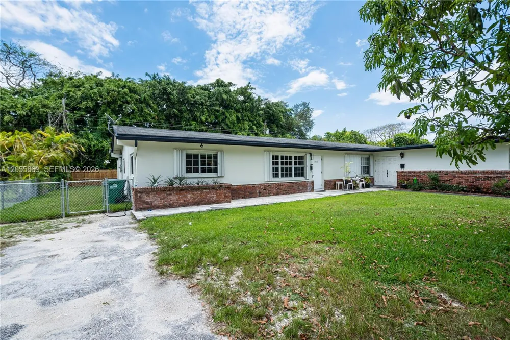 11511 SW 81st Rd #11511 Pinecrest, FL 33156