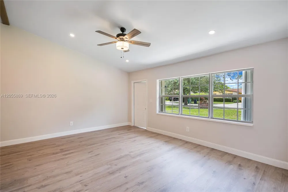 11511 SW 81st Rd #11511 Pinecrest, FL 33156
