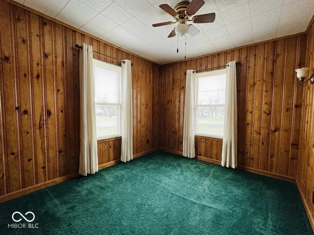 415 E 28th Street Muncie, IN 47302