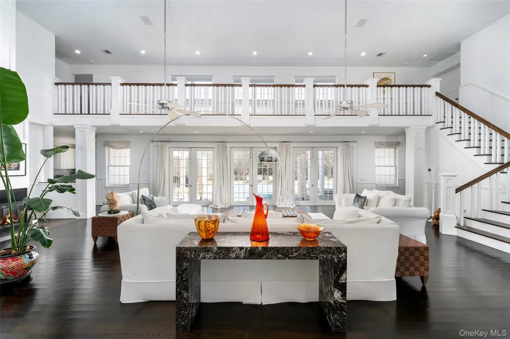 3 Polo Grounds Lane East Quogue, NY 11942