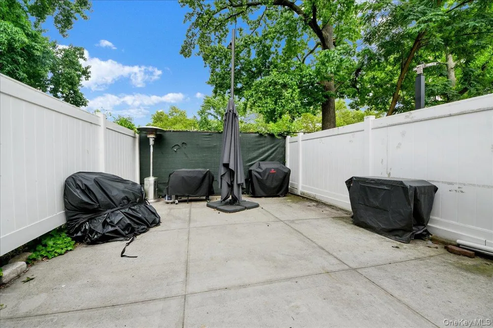 1804 Seminole Avenue Bronx, NY 10461