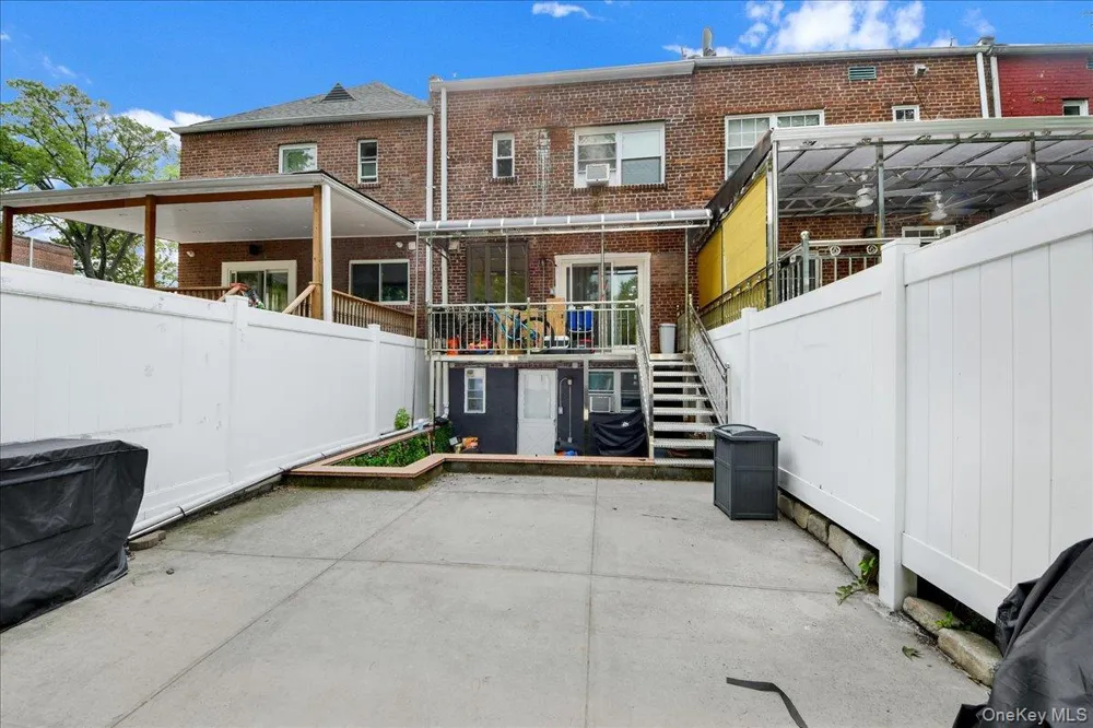 1804 Seminole Avenue Bronx, NY 10461