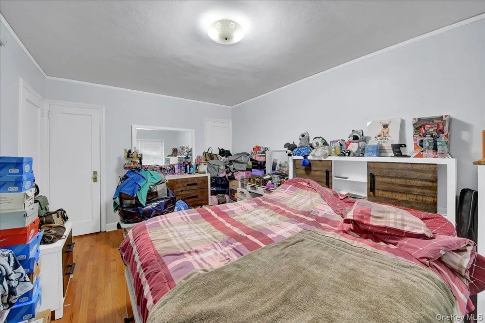 1804 Seminole Avenue Bronx, NY 10461
