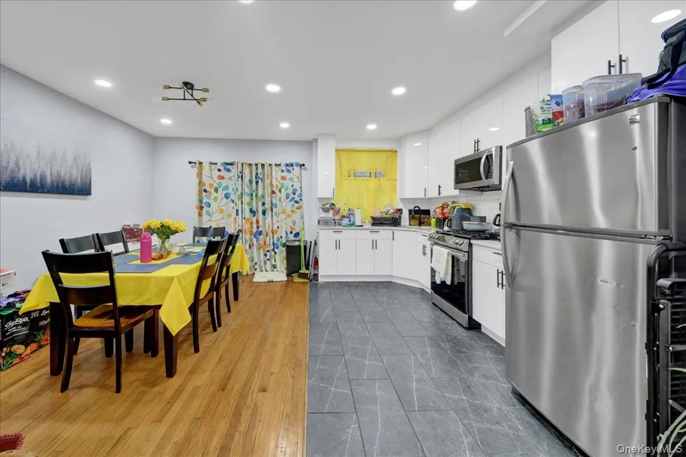 1804 Seminole Avenue Bronx, NY 10461