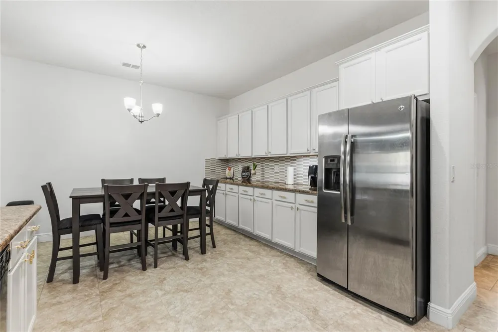 433 AMETHYST AVENUE Auburndale, FL 33823
