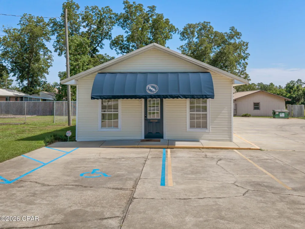 1552 Brickyard Road Chipley, FL 32428