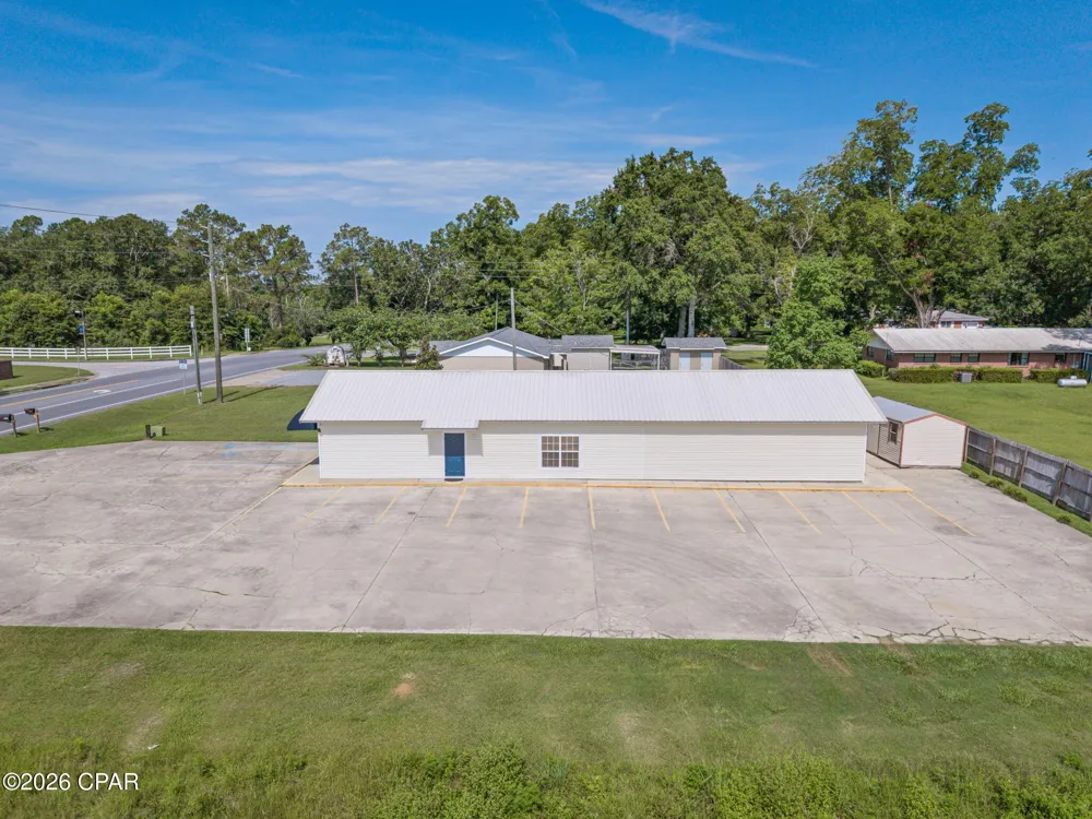 1552 Brickyard Road Chipley, FL 32428