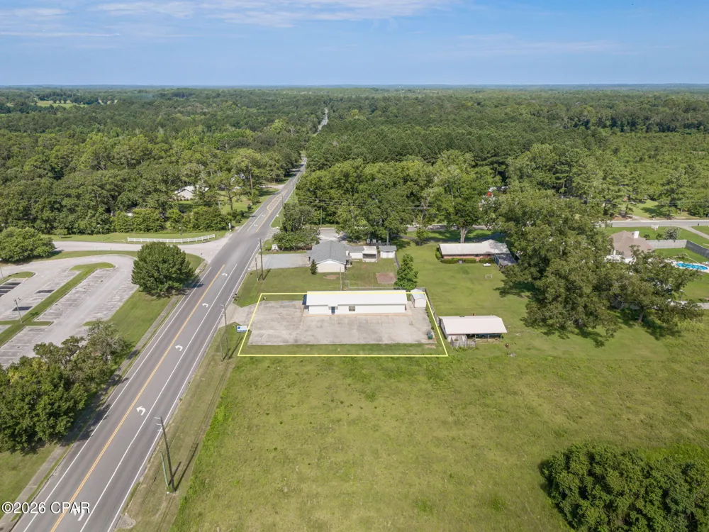 1552 Brickyard Road Chipley, FL 32428