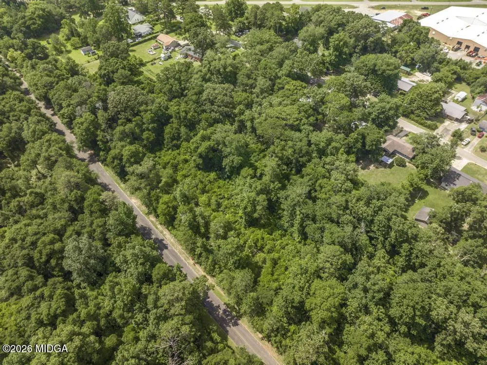 205 Hickory Drive Perry, GA 31069