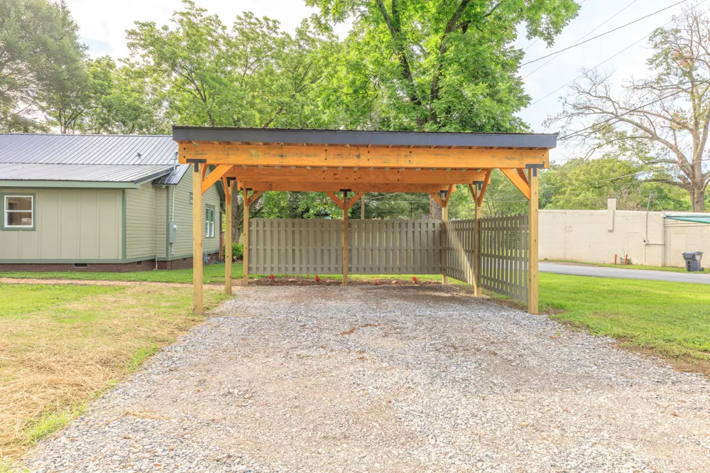 912 S Chattanooga Street LaFayette, GA 30728