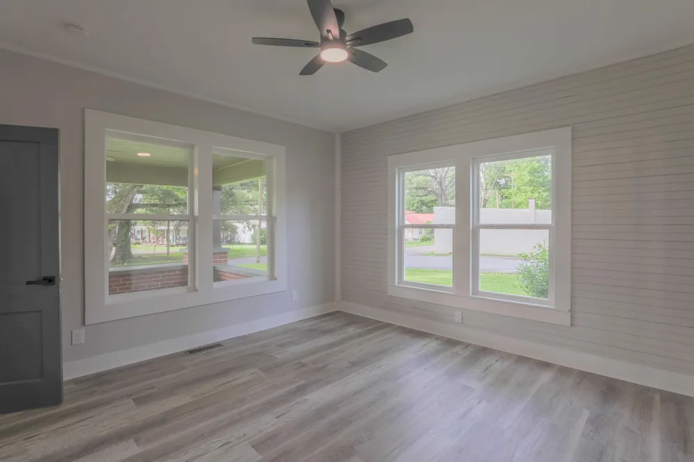 912 S Chattanooga Street LaFayette, GA 30728