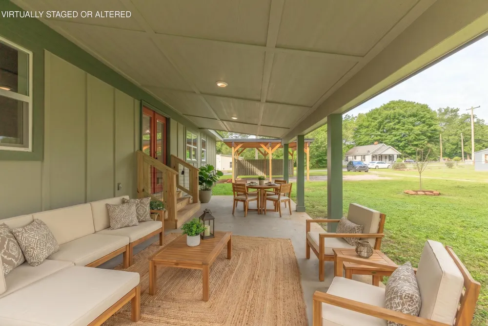 912 S Chattanooga Street LaFayette, GA 30728