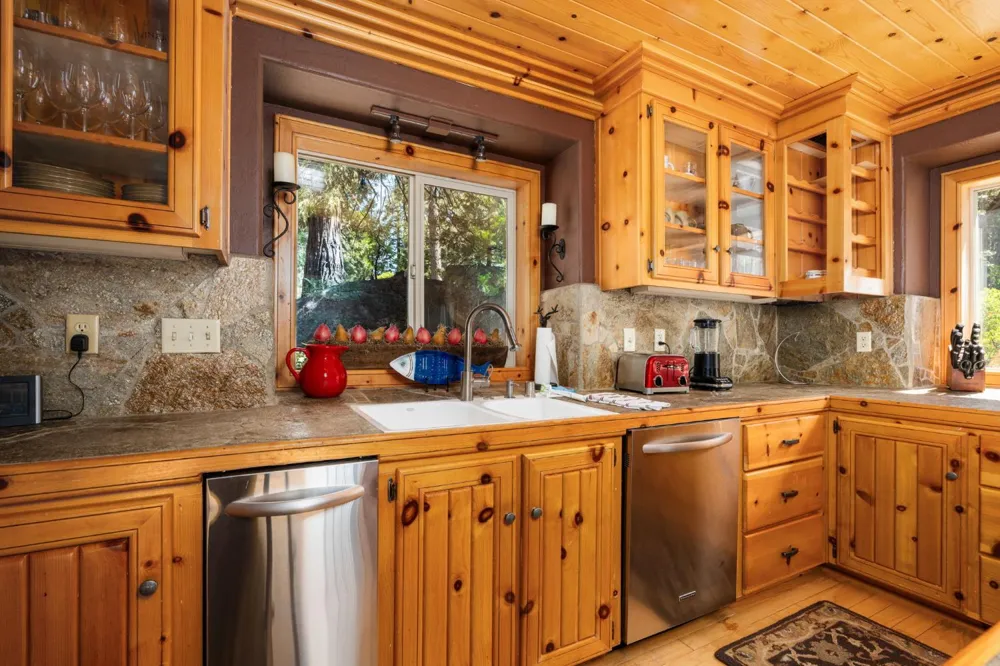 42331 Granite Rim Shaver Lake, CA 93664