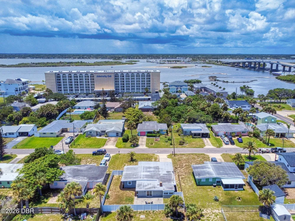 3607 Surfside Terrace Port Orange, FL 32127