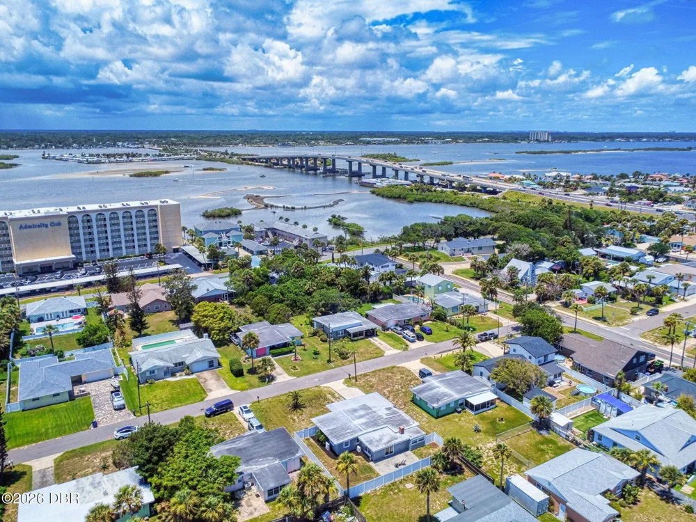 3607 Surfside Terrace Port Orange, FL 32127