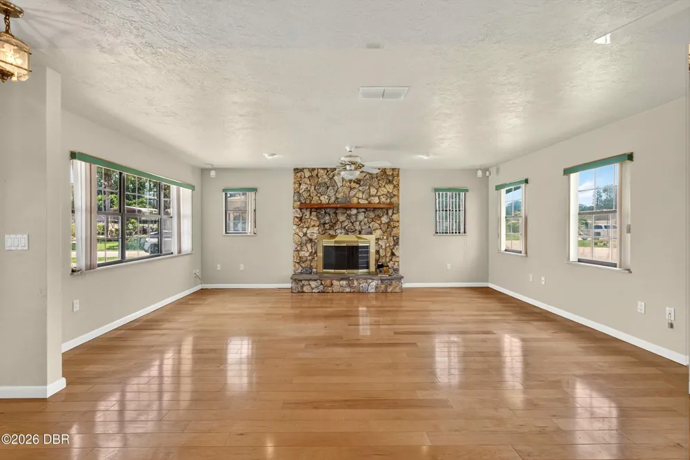 3330 Vista Palm Drive Edgewater, FL 32141